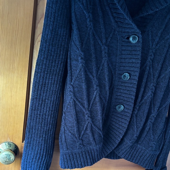 GH Bass Heritage Black Cable-Knit Shawl Collar Cardigan - Picture 6 of 16